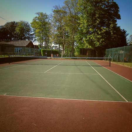 Chalet Brightstone Kingsdown Cliffs Location With Indoor Pool, Tennis Court, Mini-Golf Short Walk To Beach And 3 Great Local Pubs Exteriör bild