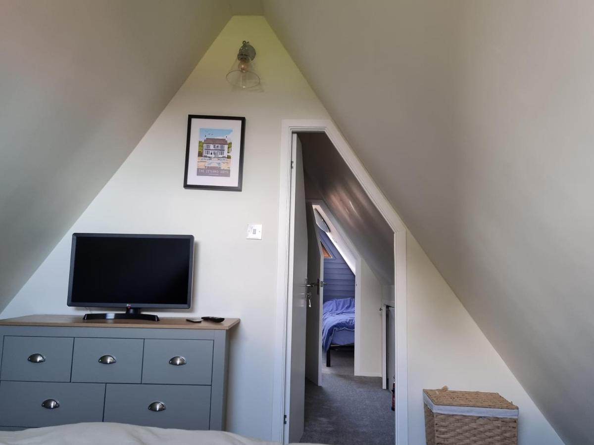 Chalet Brightstone Kingsdown Cliffs Location With Indoor Pool, Tennis Court, Mini-Golf Short Walk To Beach And 3 Great Local Pubs Exteriör bild