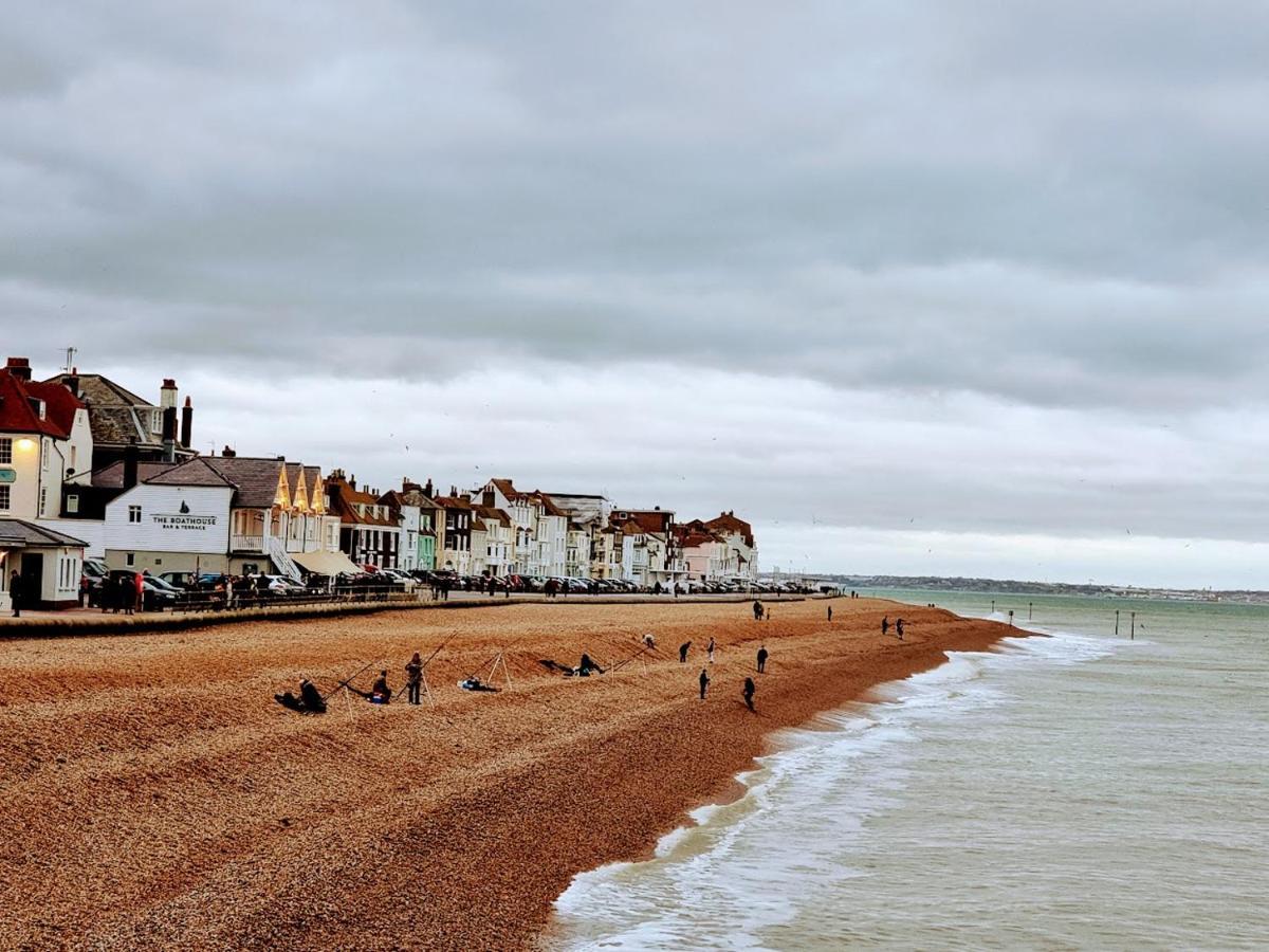 Chalet Brightstone Kingsdown Cliffs Location With Indoor Pool, Tennis Court, Mini-Golf Short Walk To Beach And 3 Great Local Pubs Exteriör bild